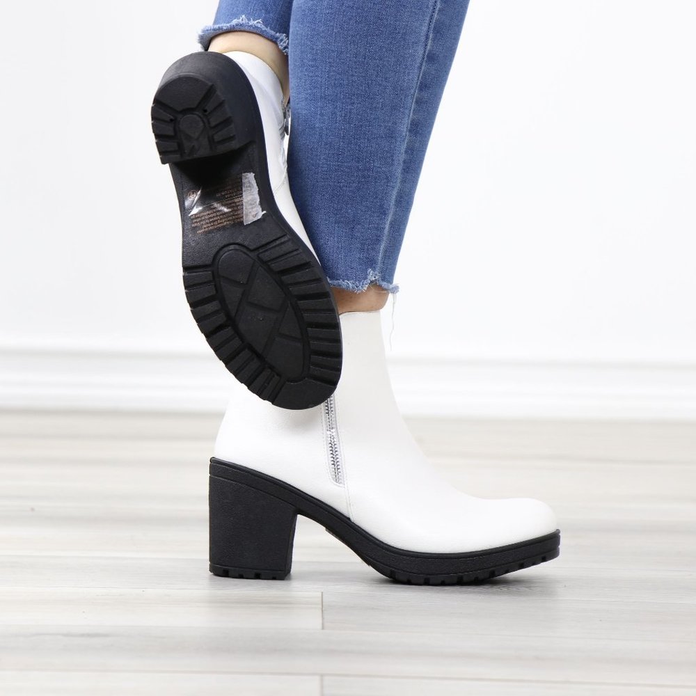 White Synthetic Leather Chunky Lug Block Heel Round Toe Ankle Boots - Picture 6 of 12